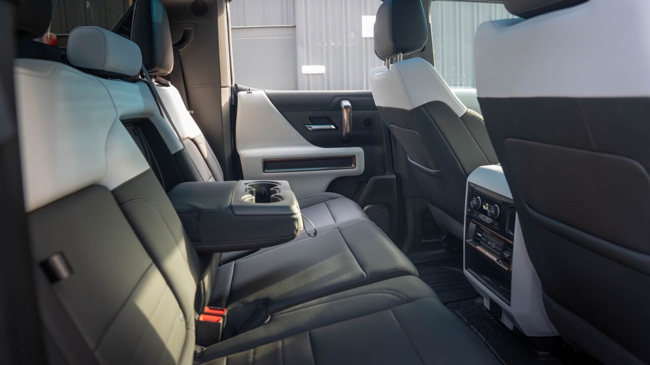 Hummer EV