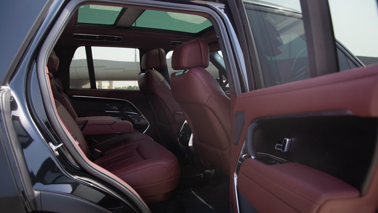 Range Rover P530 V8
