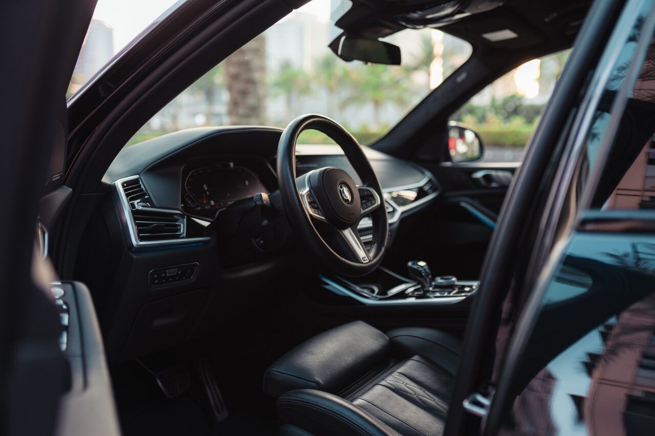 BMW X7 Black