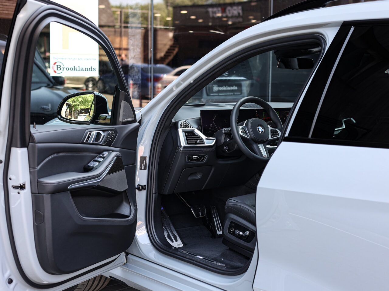 BMW X7 40i