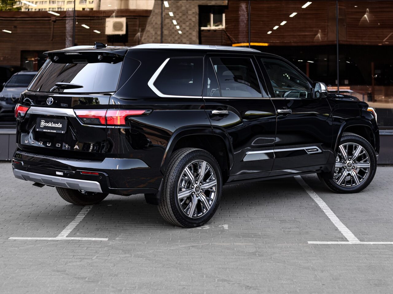 Toyota Sequoia