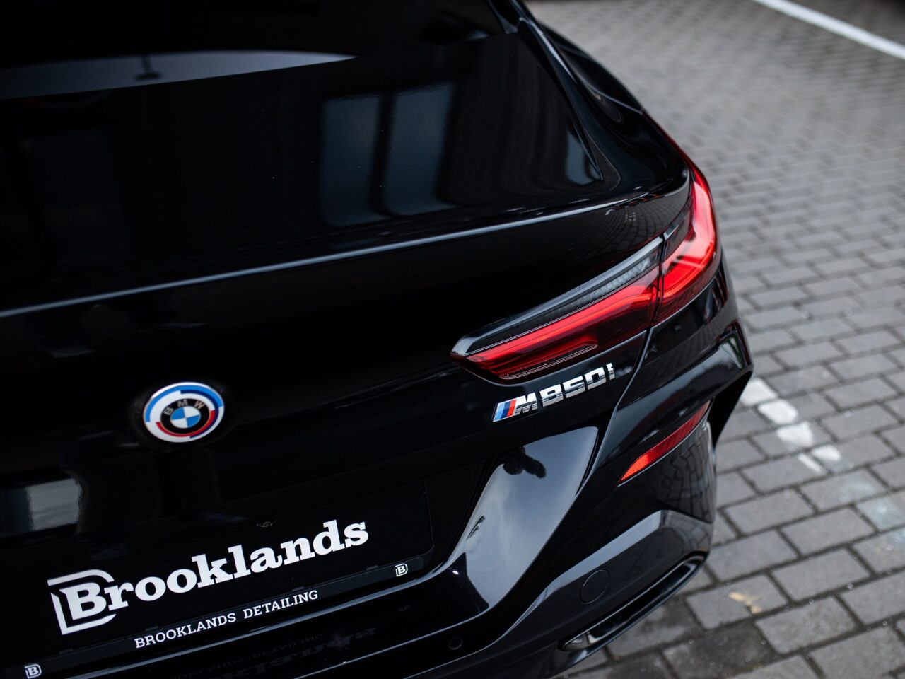 BMW M850I