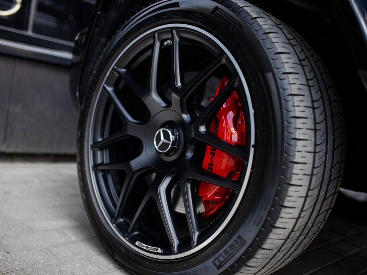 Mercedes G63 Black