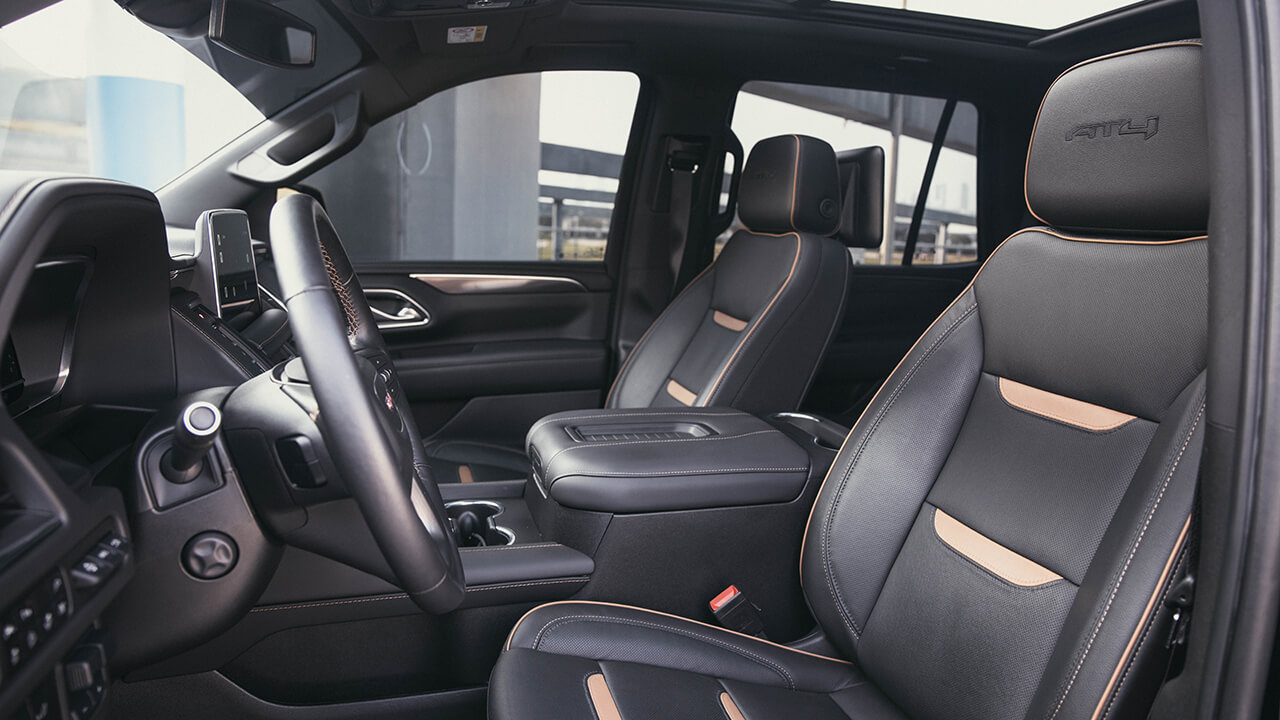 GMC Yukon V8 Black