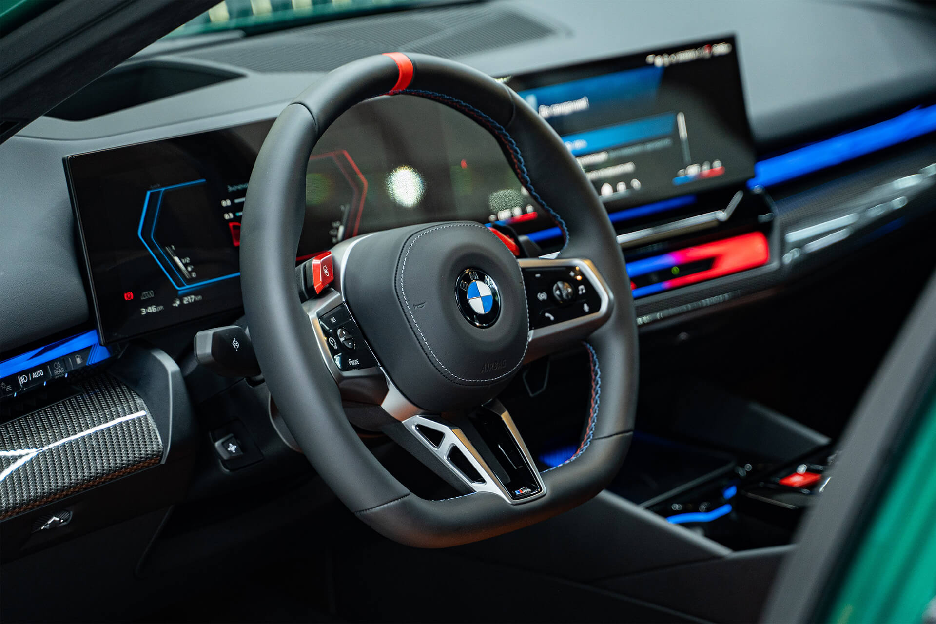 BMW M5 Green