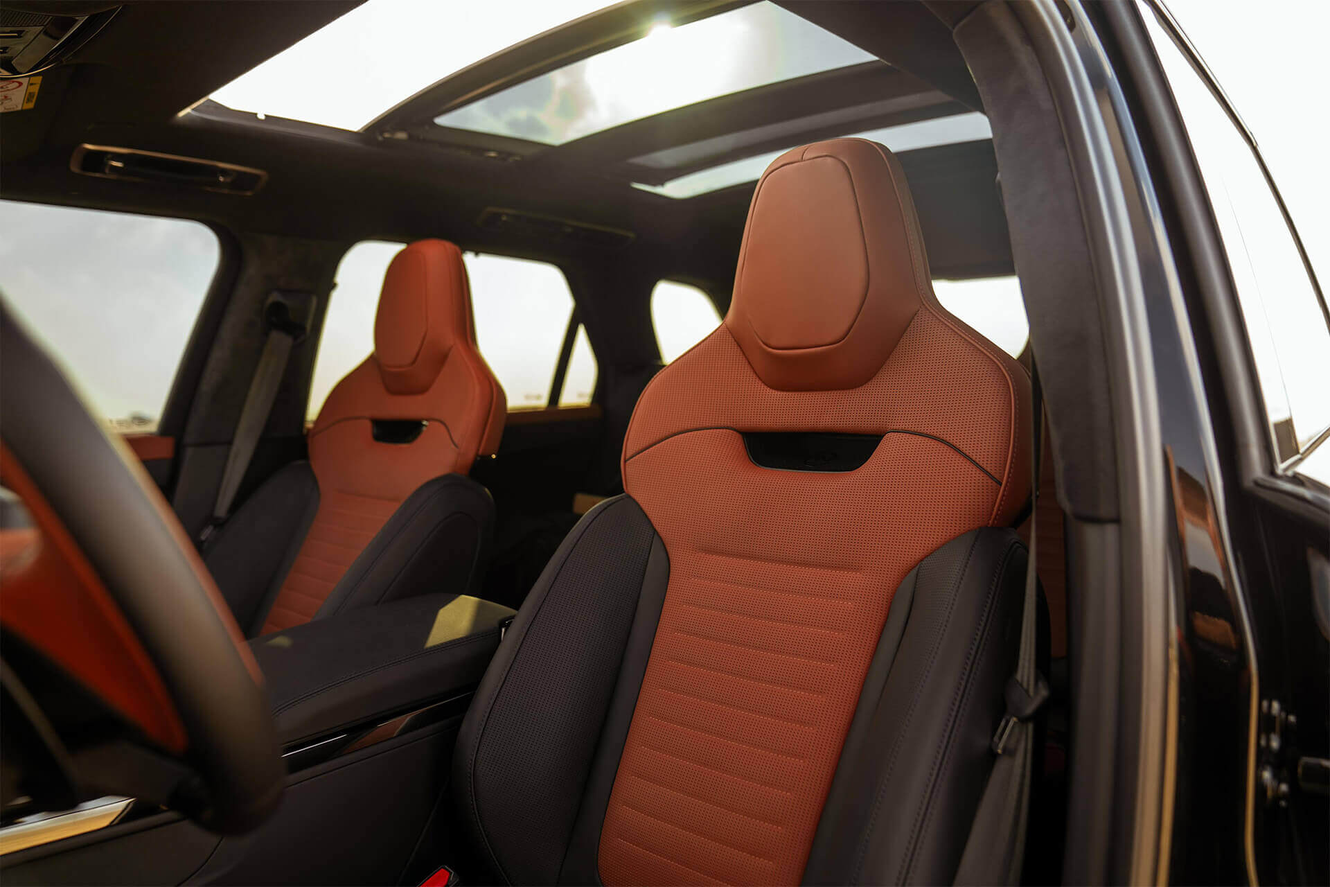 Range Rover SV
