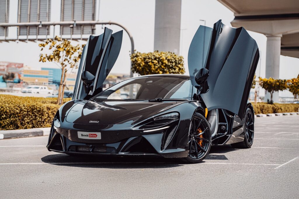 McLaren Artura