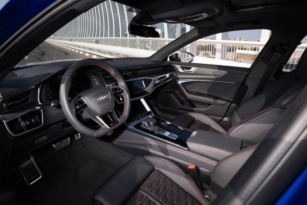 AUDI RS6 Avant